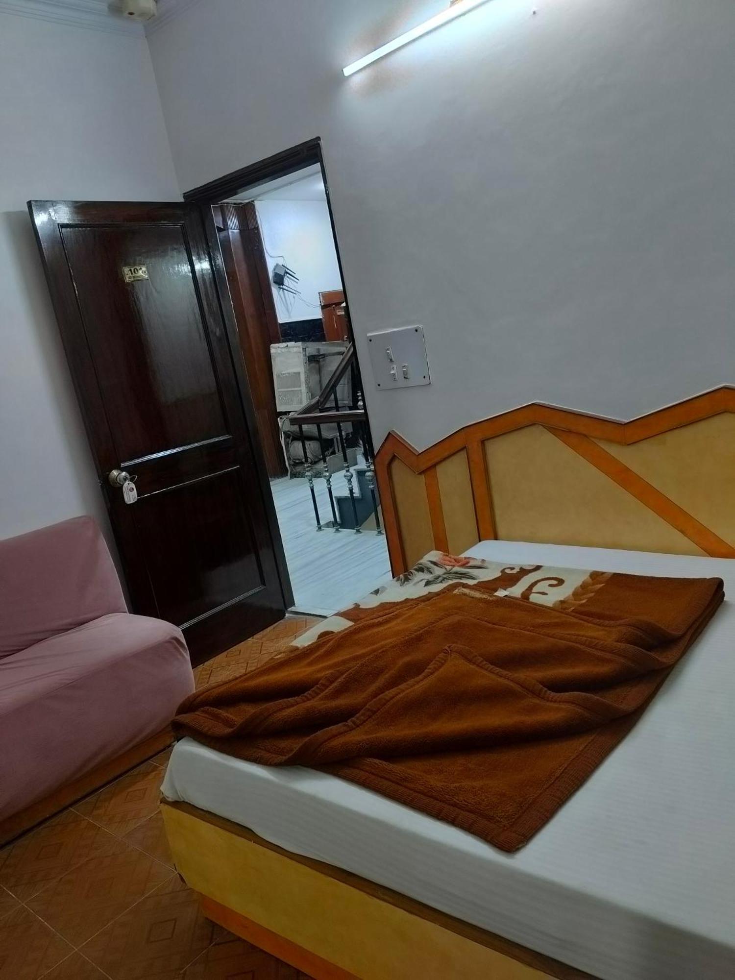 Hotel Yatri International นิวเดลี ห้อง รูปภาพ